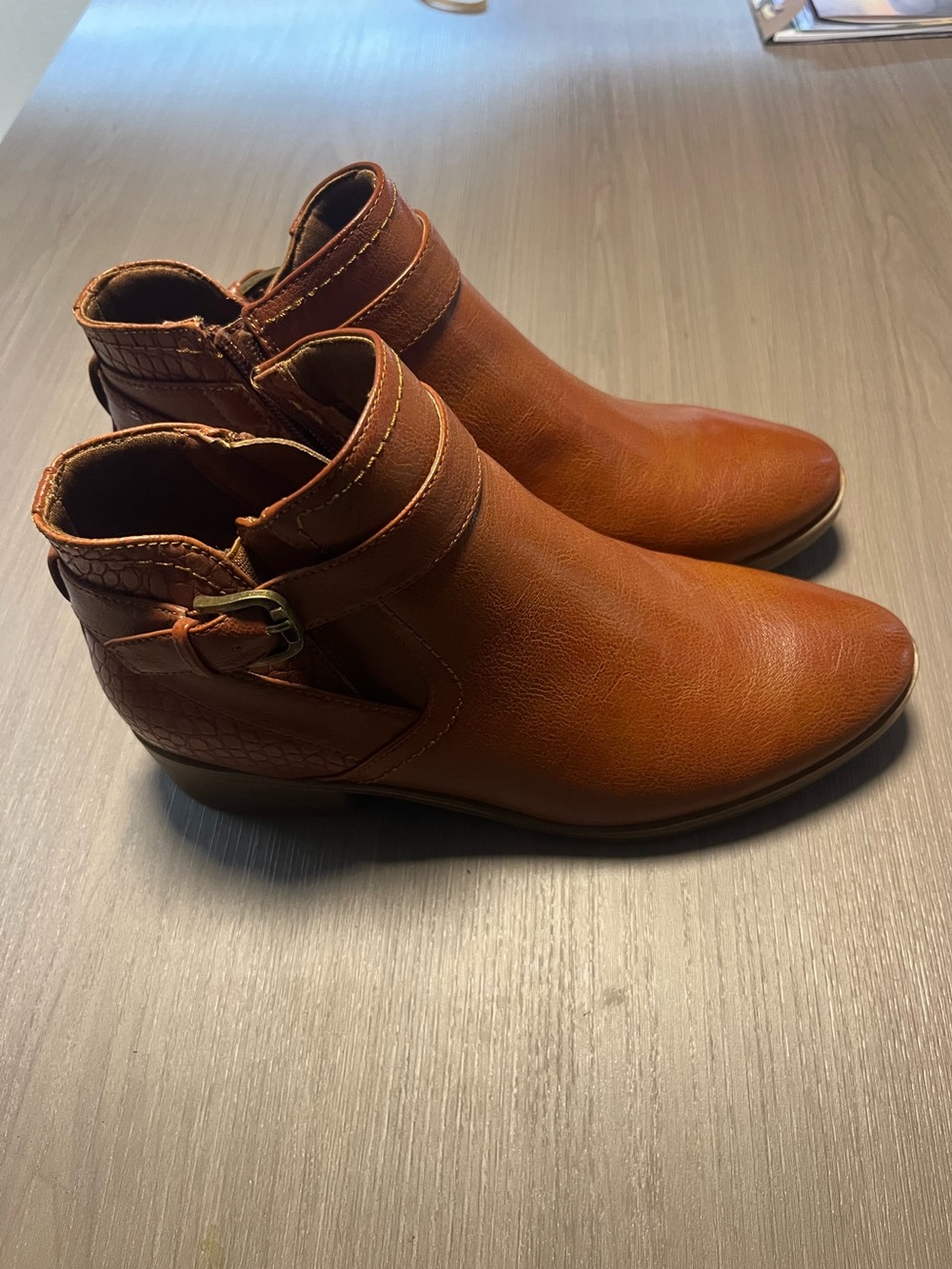 Women's Ankle Boots in Cognac Brown